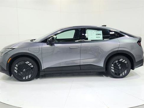 New 2026 Nissan Leaf image 5