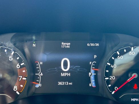Used 2022 Jeep Compass Limited AWD/4WD image 11