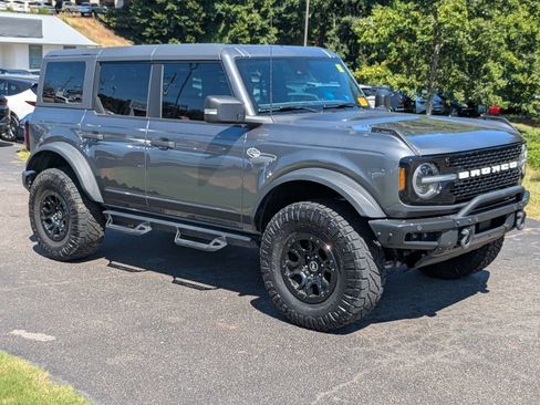 Used 2022 Ford Bronco Wildtrak AWD/4WD image 2