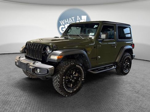 Used 2022 Jeep Wrangler Sport AWD/4WD image 8