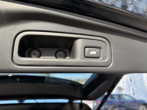 Used 2020 Honda Pilot Touring image 67