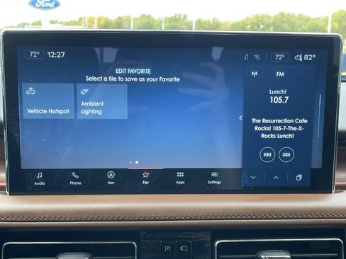 Used 2023 Lincoln Nautilus Reserve w/ Equipment Group 201A image 31