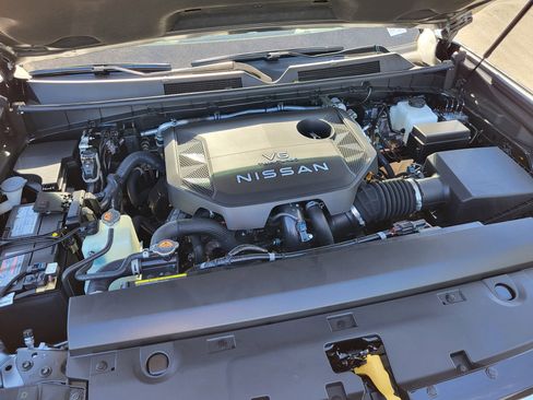 New 2026 Nissan Armada SL image 8