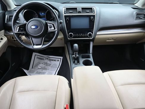Used 2018 Subaru Outback 2.5i Limited AWD/4WD image 14