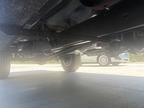 Used 1990 Chevrolet Suburban 4WD image 22