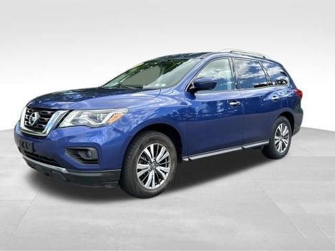 Used 2019 Nissan Pathfinder SL AWD/4WD image 1