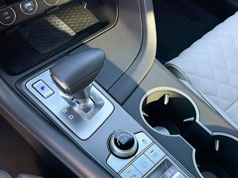 Used 2024 Genesis G70 3.3T Advanced w/ Sport Prestige Package image 29