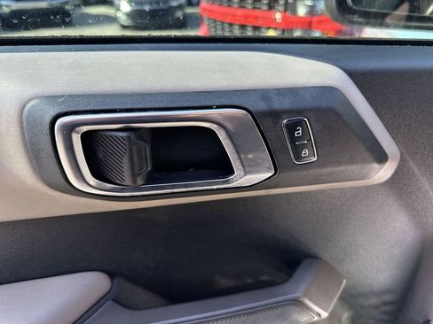 Used 2023 Ford Bronco Wildtrak AWD/4WD image 13