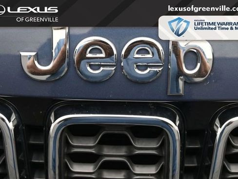Used 2021 Jeep Grand Cherokee Limited w/ Luxury Group II AWD/4WD image 34