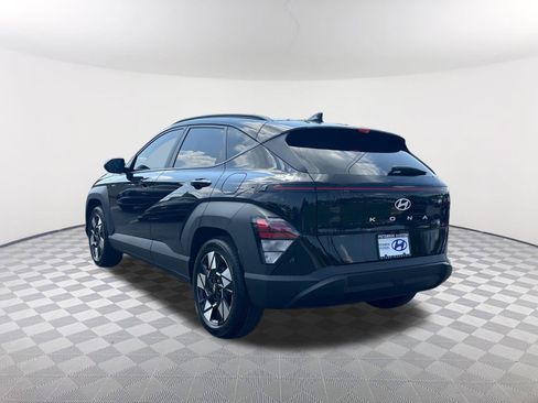 Used 2025 Hyundai Kona SEL image 9