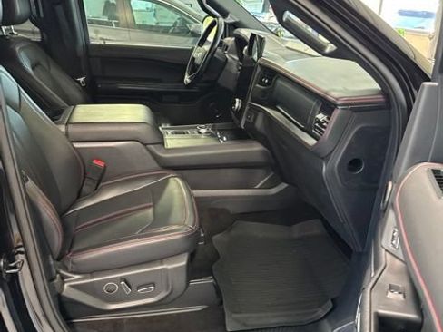Used 2023 Ford Expedition Limited RWD image 18