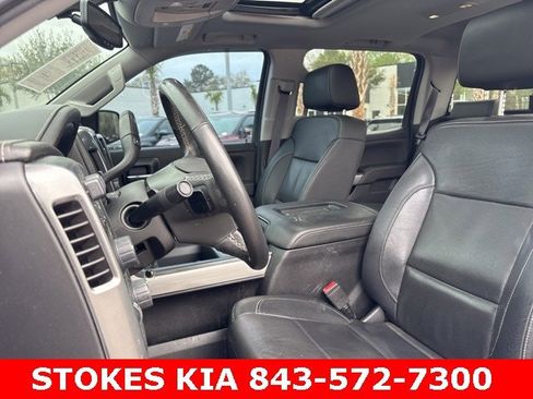 Used 2017 Chevrolet Silverado 1500 LTZ Z71 w/ LTZ Plus Package image 11