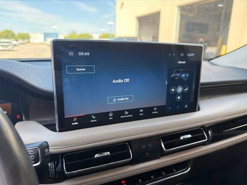 Used 2021 Lincoln Nautilus Reserve w/ Equipment Group 201A AWD/4WD image 26