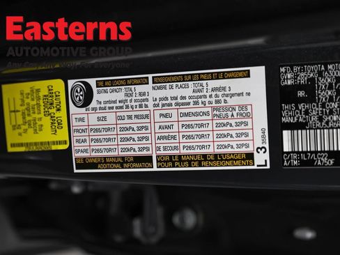 Used 2024 Toyota 4Runner TRD Off-Road Premium AWD/4WD image 36