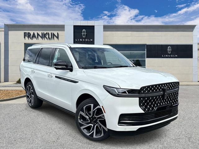 New 2027 Lincoln Navigator Black Label AWD/4WD image 1