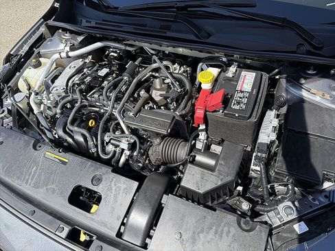 Used 2023 Nissan Sentra SR w/ Trunk Package FWD image 27
