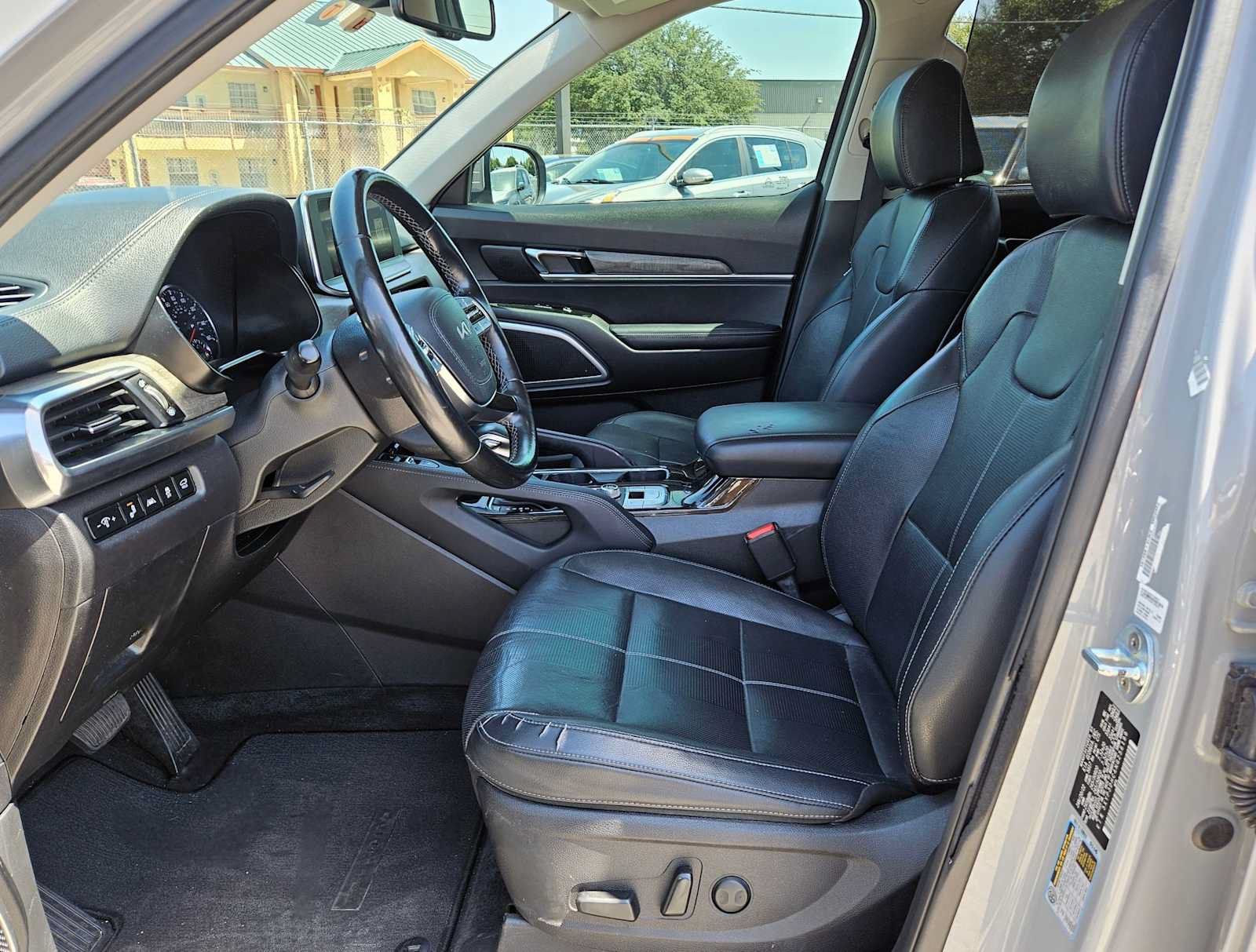 Used 2022 Kia Telluride EX w/ EX Premium Package AWD/4WD image 15