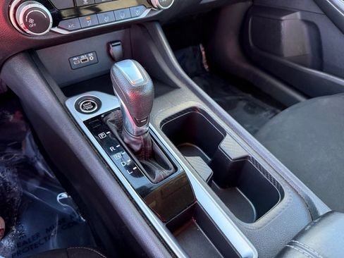 Used 2023 Nissan Sentra SV image 28