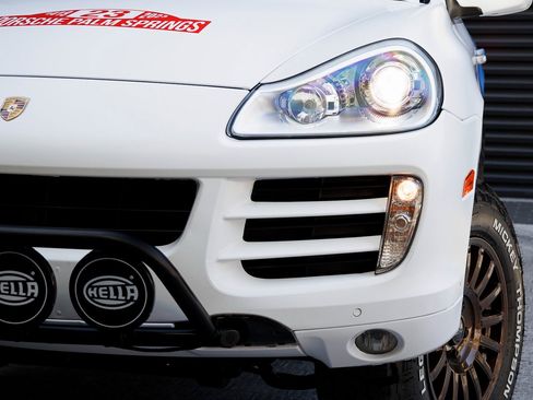 Used 2008 Porsche Cayenne S image 37