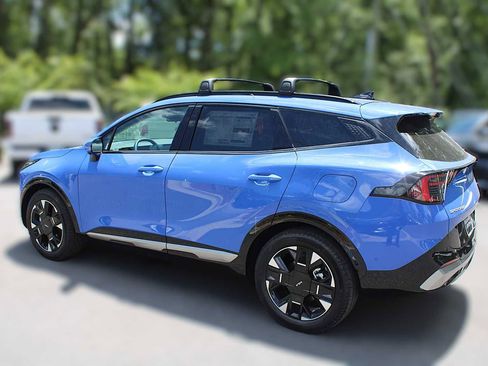 New 2026 Kia Sportage SX image 6