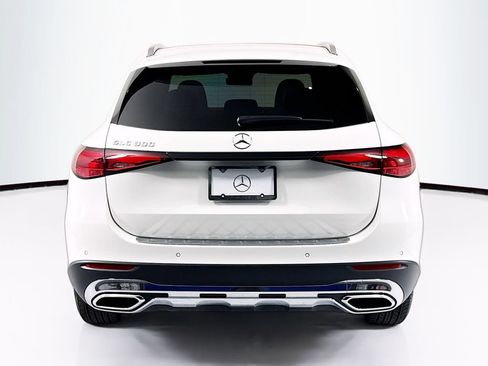 Certified 2026 Mercedes-Benz GLC 300 image 6