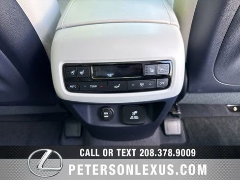 Used 2025 Hyundai Palisade Limited AWD/4WD image 19
