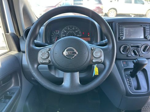 Used 2015 Nissan NV200 SV w/ Technology Package FWD image 15