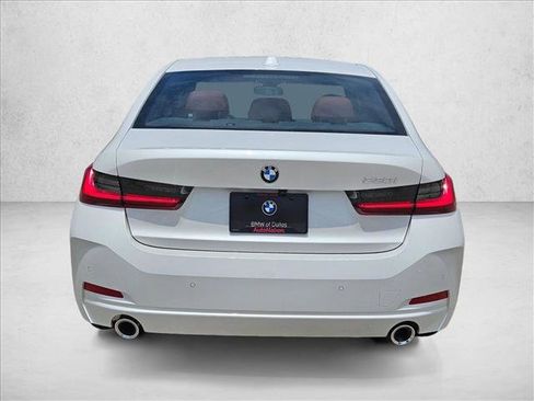 Certified 2025 BMW 330i Sedan w/ Convenience Package image 7