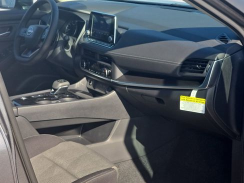 New 2026 Nissan Rogue SV w/ Cold Weather Package image 10