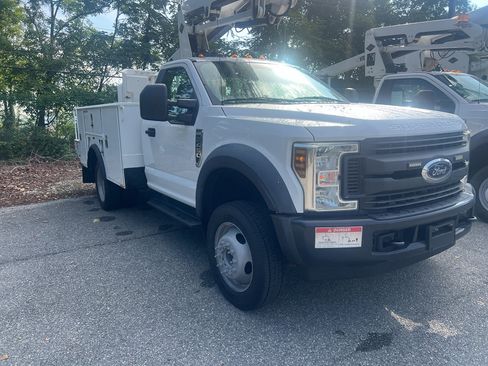 Used 2019 Ford F450 XL w/ Aft-axle Frame Extension Pack RWD image 3