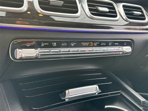 Used 2020 Mercedes-Benz GLE 350 image 27