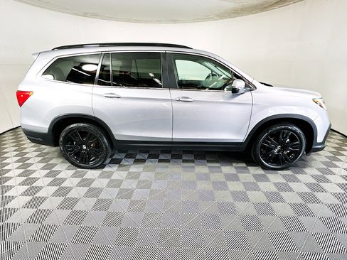 Used 2021 Honda Pilot Special Edition image 2