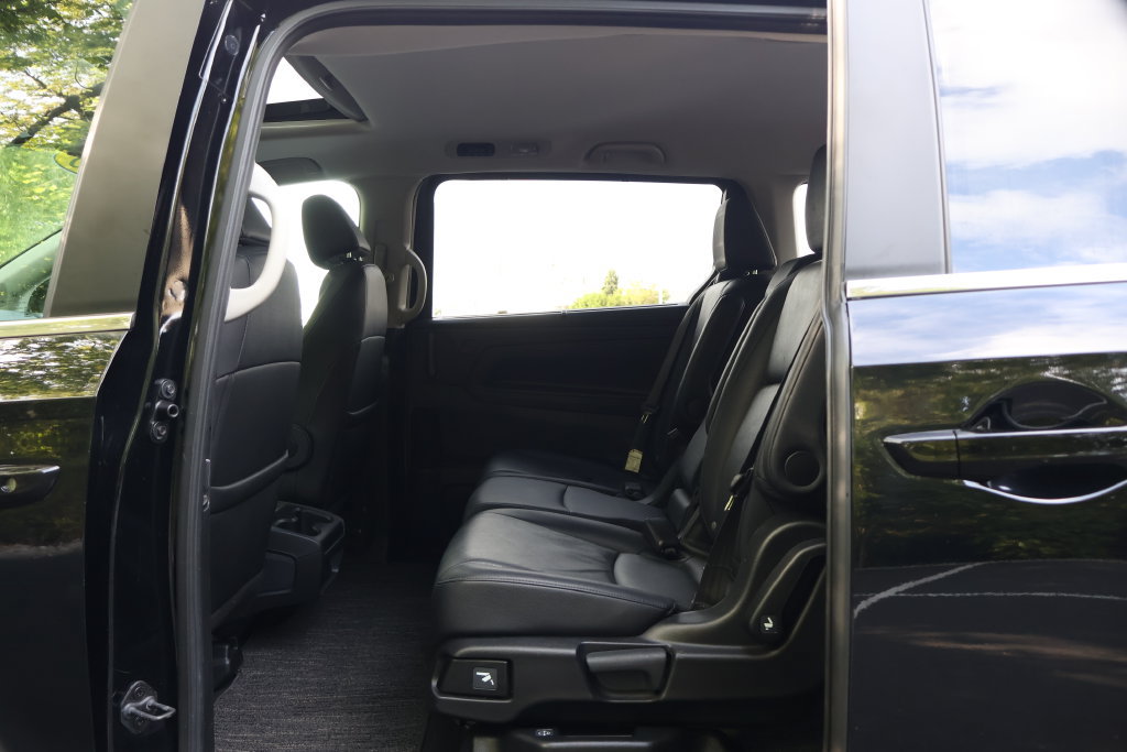 Used 2025 Honda Odyssey EX-L image 43