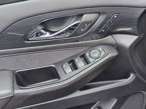 Used 2023 Chevrolet Traverse High Country w/ LPO, Floor Liner Package image 23