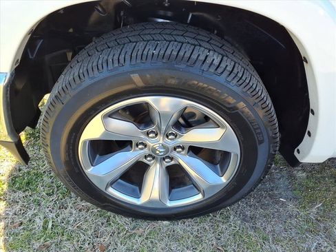 Used 2020 RAM 1500 Limited image 4