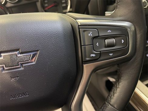Used 2022 Chevrolet Silverado 1500 RST image 18
