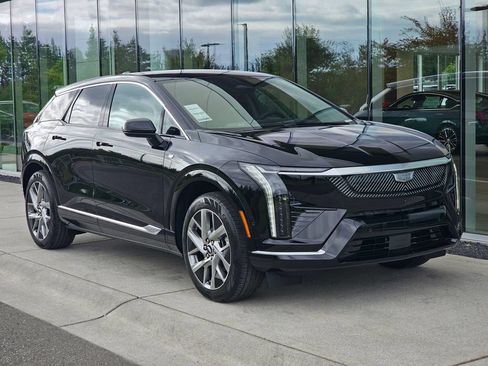 New 2026 Cadillac Optiq Luxury 2 AWD/4WD image 7