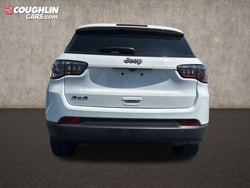New 2026 Jeep Compass Latitude AWD/4WD image 5