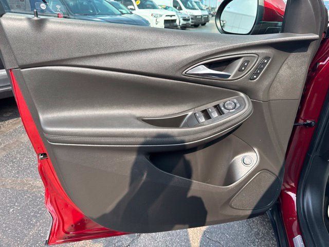 Used 2023 Buick Encore GX Essence w/ Experience Buick Package AWD/4WD image 8