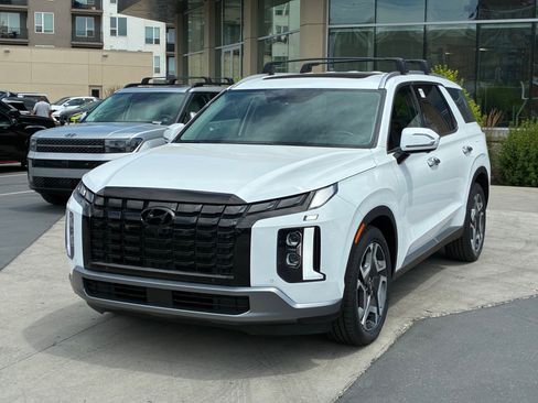 Used 2023 Hyundai Palisade Limited AWD/4WD image 10