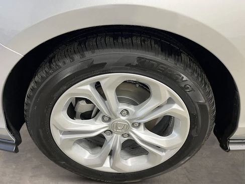 New 2025 Honda Accord LX image 10