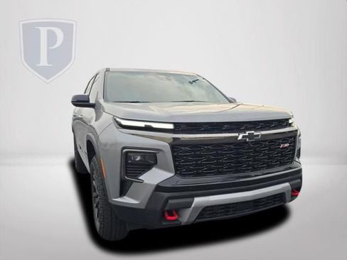 New 2026 Chevrolet Traverse Z71 w/ Driver Confidence Package AWD/4WD image 13