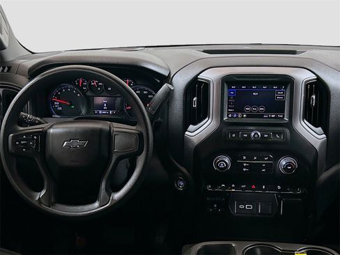 Used 2024 Chevrolet Silverado 1500 Custom Trail Boss w/ LPO, Dark Essentials Package image 18