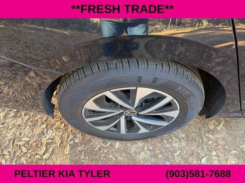 Used 2024 Volkswagen Jetta S image 11