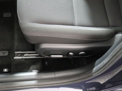 Used 2025 Hyundai Kona SEL image 22