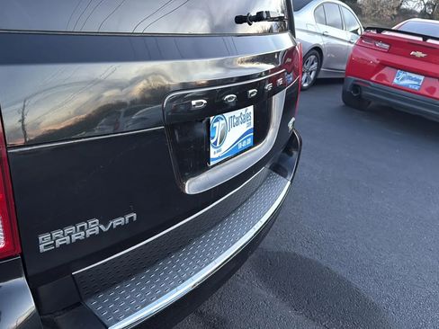 Used 2011 Dodge Grand Caravan Crew image 24