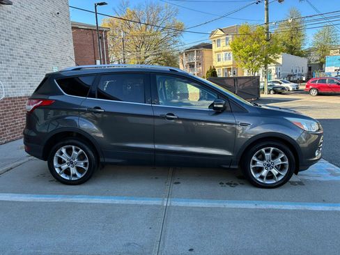 Used 2015 Ford Escape Titanium image 7