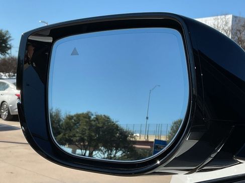 New 2026 Nissan Armada Platinum image 10