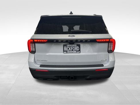 Used 2026 Ford Explorer Active image 6