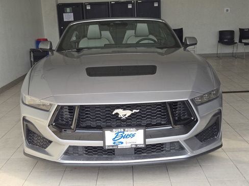 Used 2025 Ford Mustang GT Premium image 2